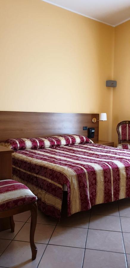 Hotel Scrivano Randazzo Exterior photo