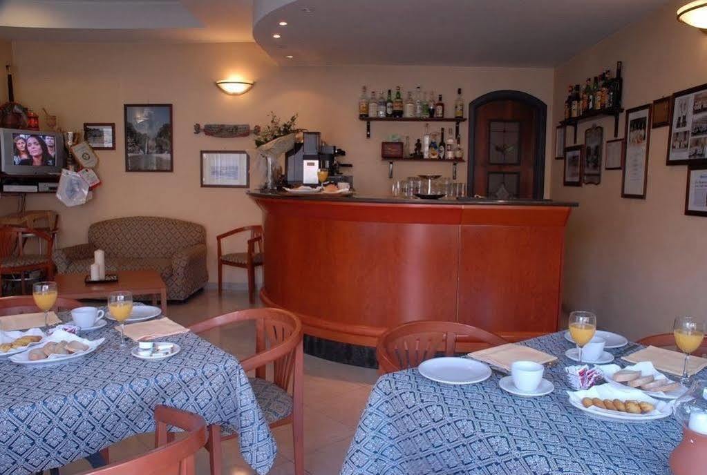 Hotel Scrivano Randazzo Exterior photo